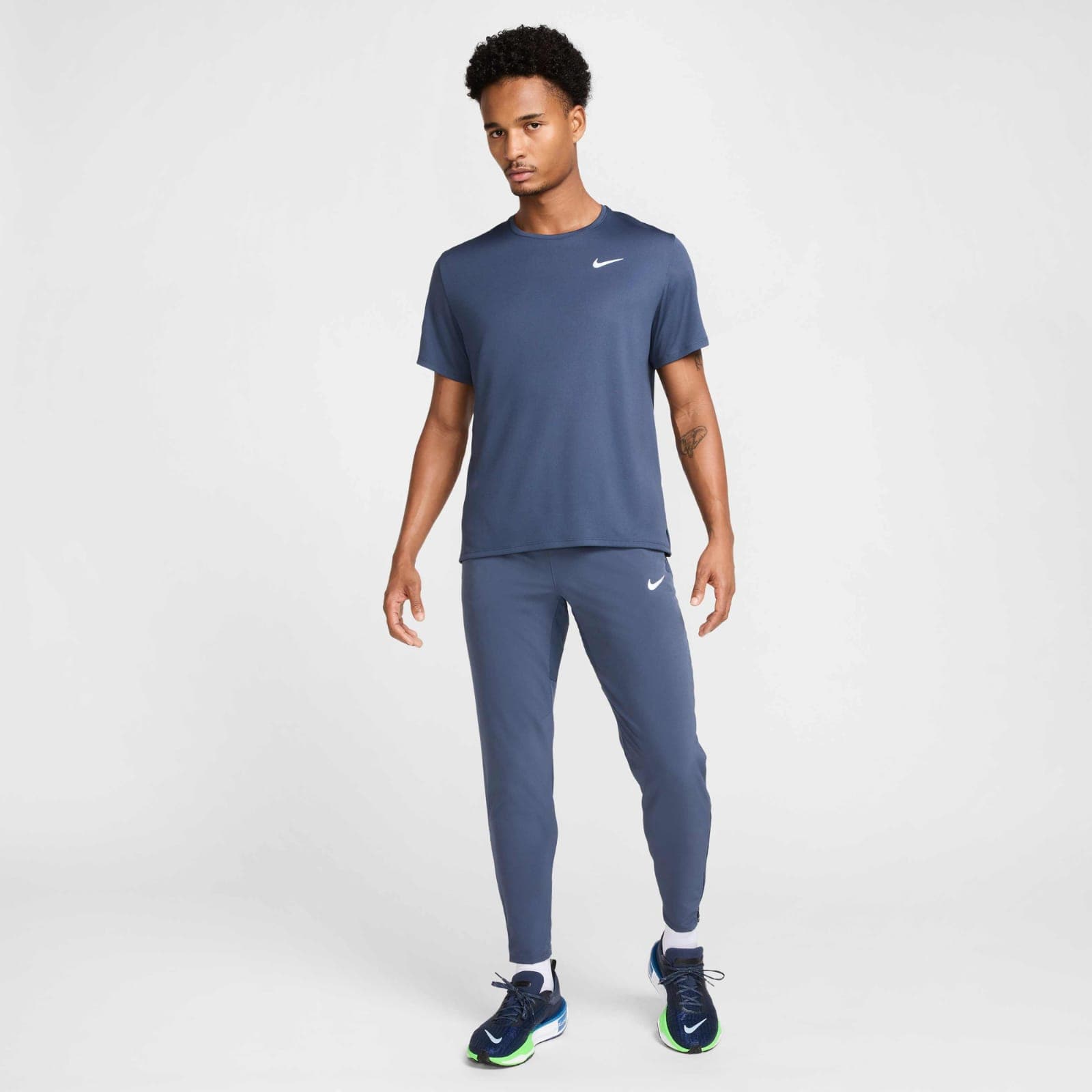 Nike Dri-Fit Active Suit Set – Blue Regular Fit